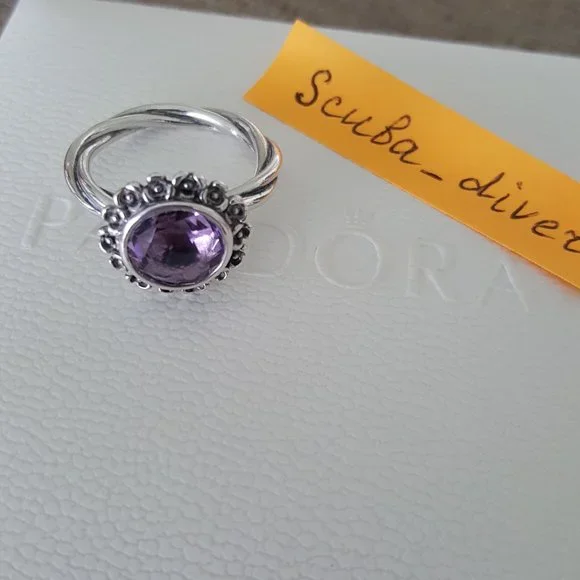 RARE Pandora Floral Elegance Ring Amethyst Purple Size is between